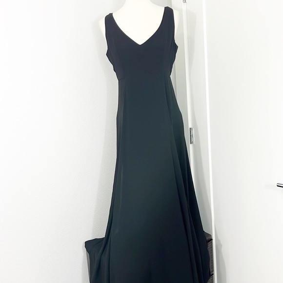 Show Me Your Mumu X-Large Black Tank V-Neck Maxi Crepe Formal Dress - Picture 1 of 12